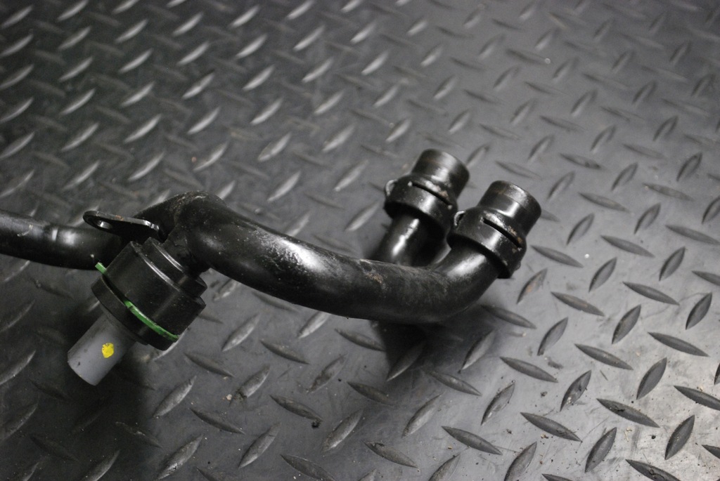 фото №4, Шланг wody audi a8 d3 3.0 tdi 059121065al