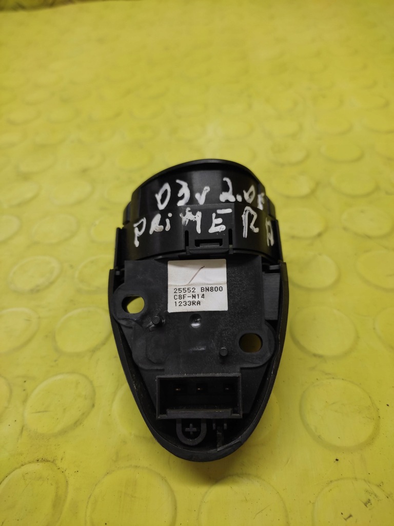 фото №3, Nissan primera p12 перемикач радіо 25552bn800