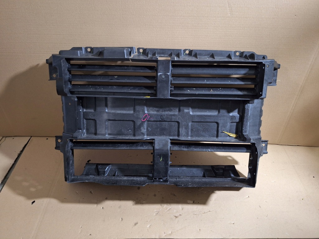 фото №1, Maxus жалюзі шторка впуск повітря 11232570