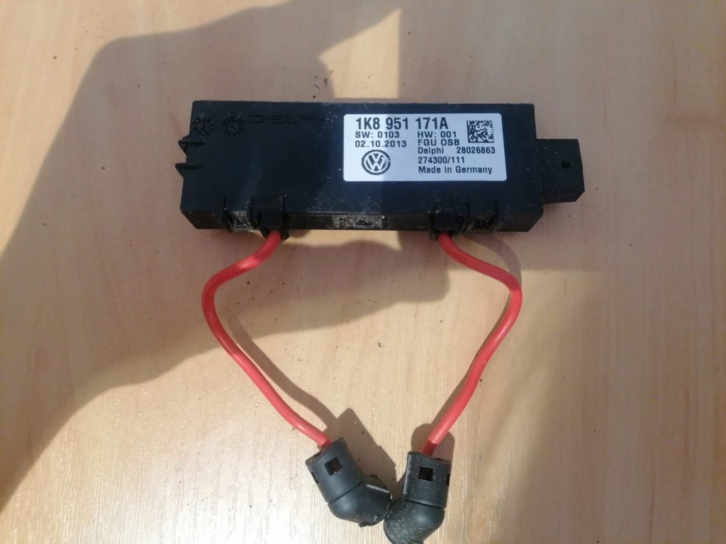 фото №1, Модуль датчик сигнализация 1k8951171a