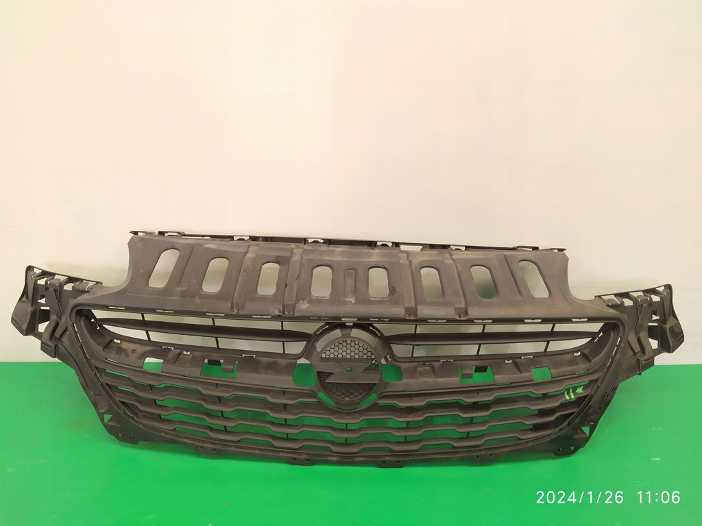 фото №1, Решётка радиатора решётка радиатора opel corsa e 2014-2019r 39003576