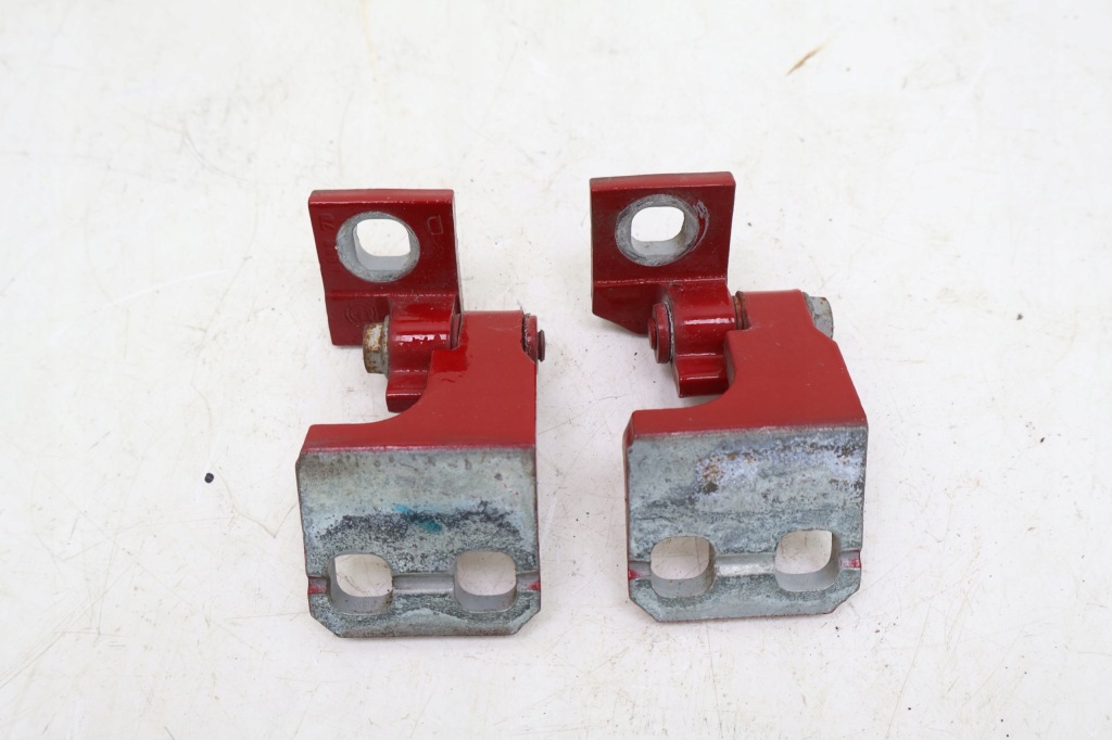 Купить Alfa romeo giulia петли дверь правых перед 414