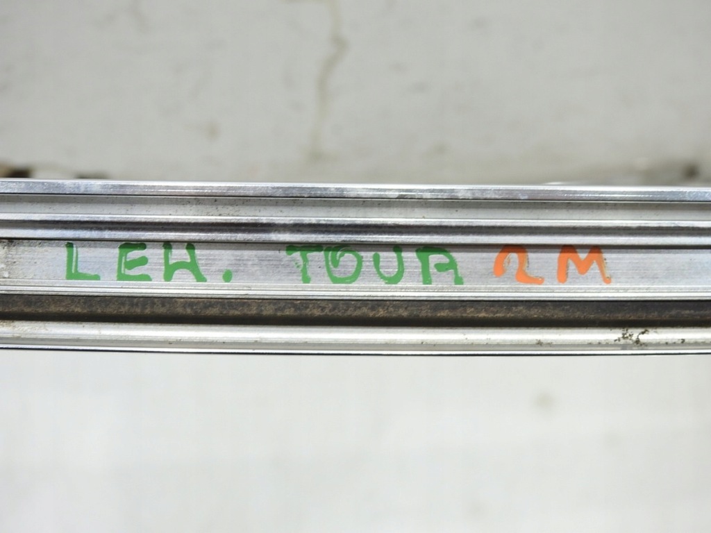 фото №8, Молдинг кузовная левая vw touareg i