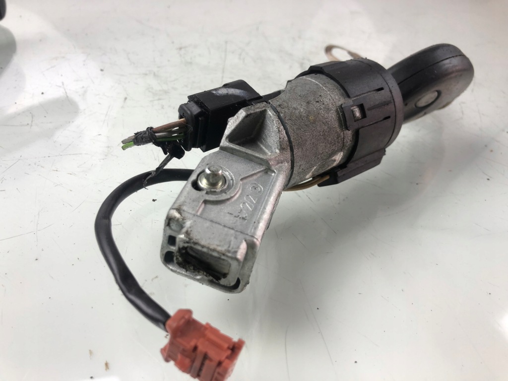 фото №4, Замок зажигания citroen c5 i lift 9648445180