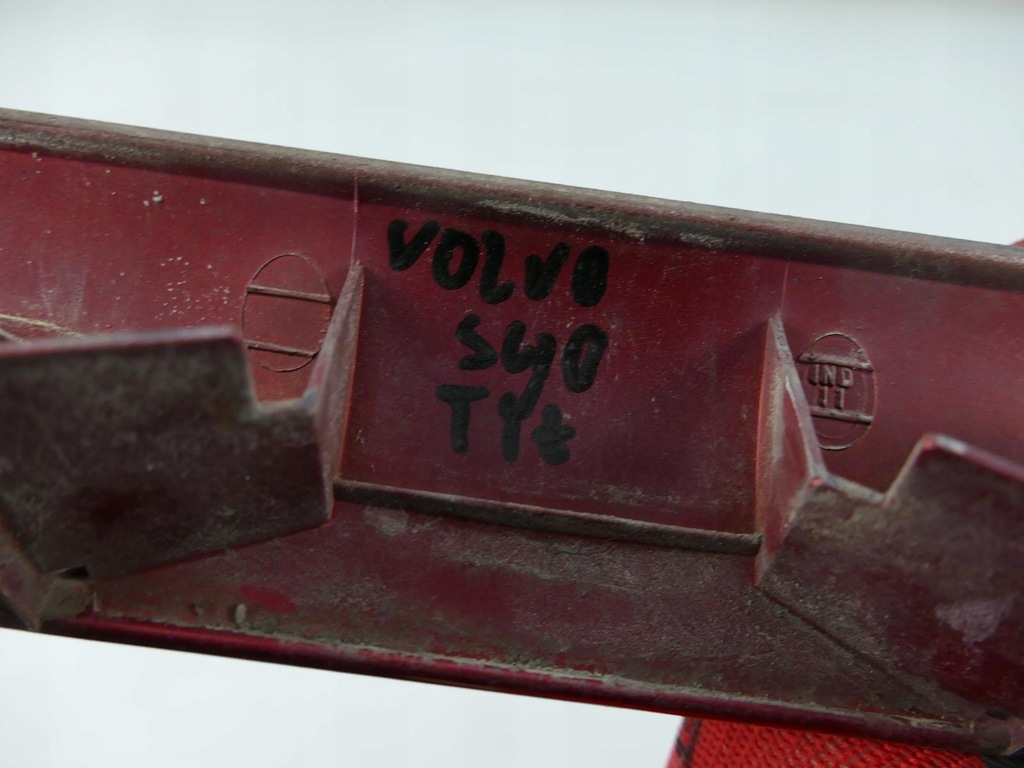 фото №10, Volvo s40 i накладка кришки багажника задня молдинг