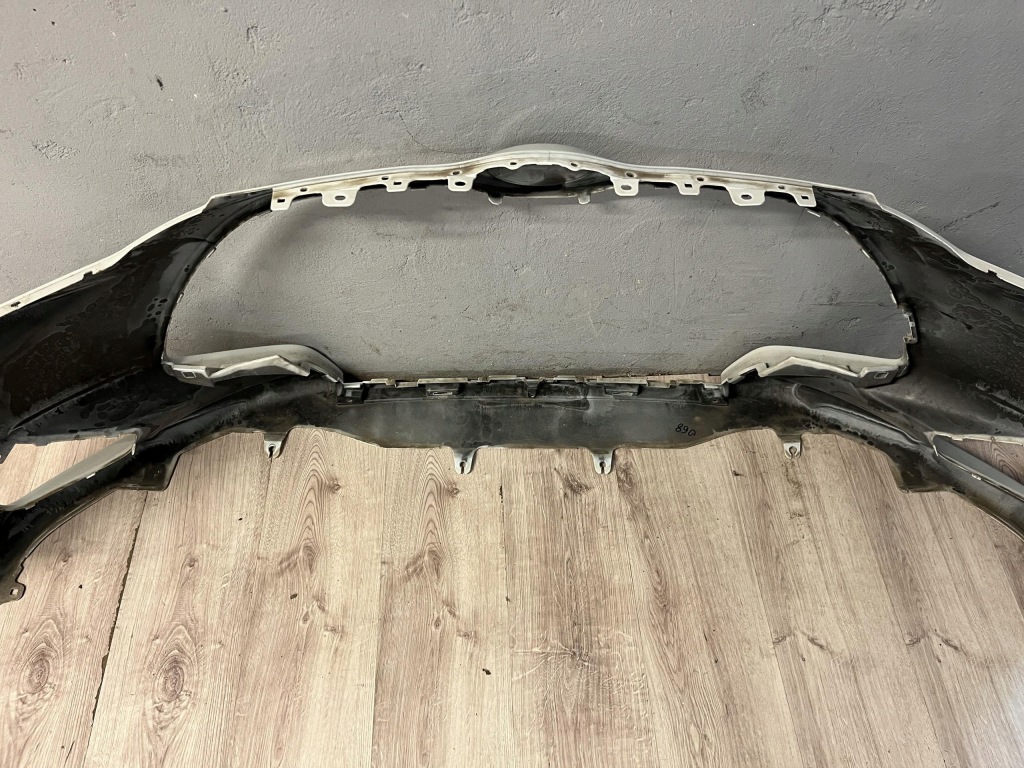 Купити Toyota yaris iv бампер перед передній 52119-k0050