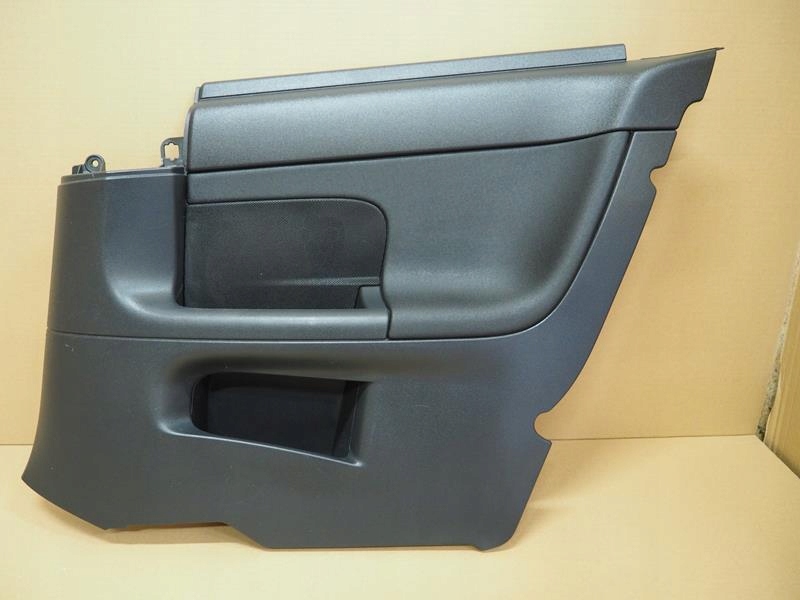 фото №1, Оббивка обшивка двері правий задня volvo c30