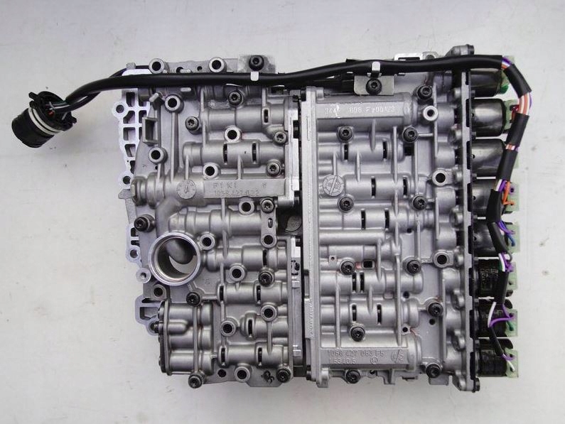 фото №6, Audi s6 a8 d2 плита управляющий el клапаны 5hp24 доставка