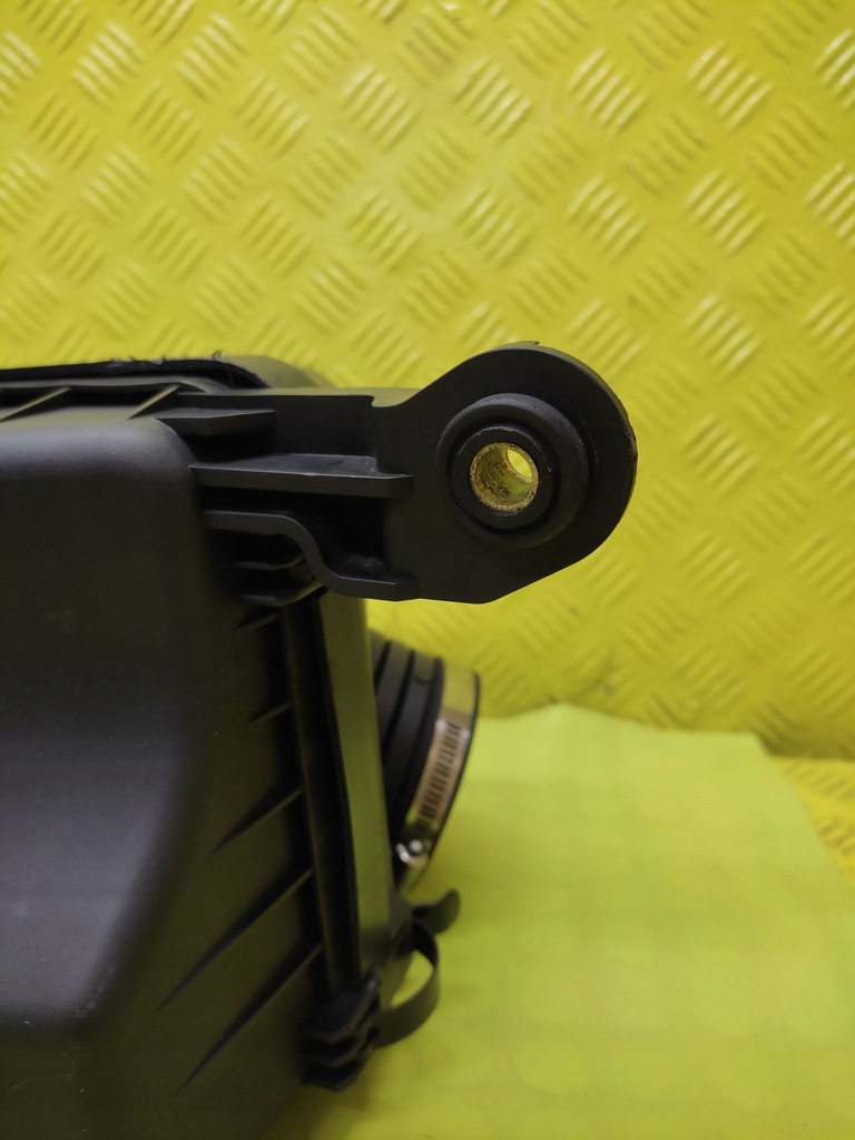 фото №8, Kia opirus 3.5 v6 корпус фільтра повітря