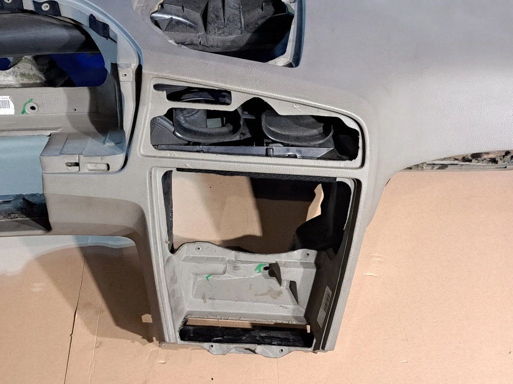 фото №6, Volvo v70 2004 панелі приладова, консоль