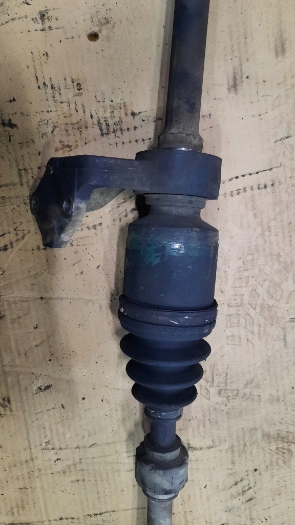 фото №3, Привідний вал права mazda 6 2.0d 02r