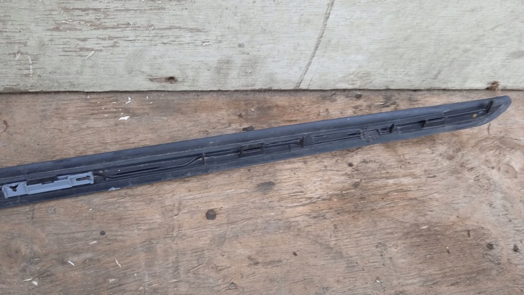 фото №6, Peugeot 3008 i молдинг стекло лобовое правая evgc