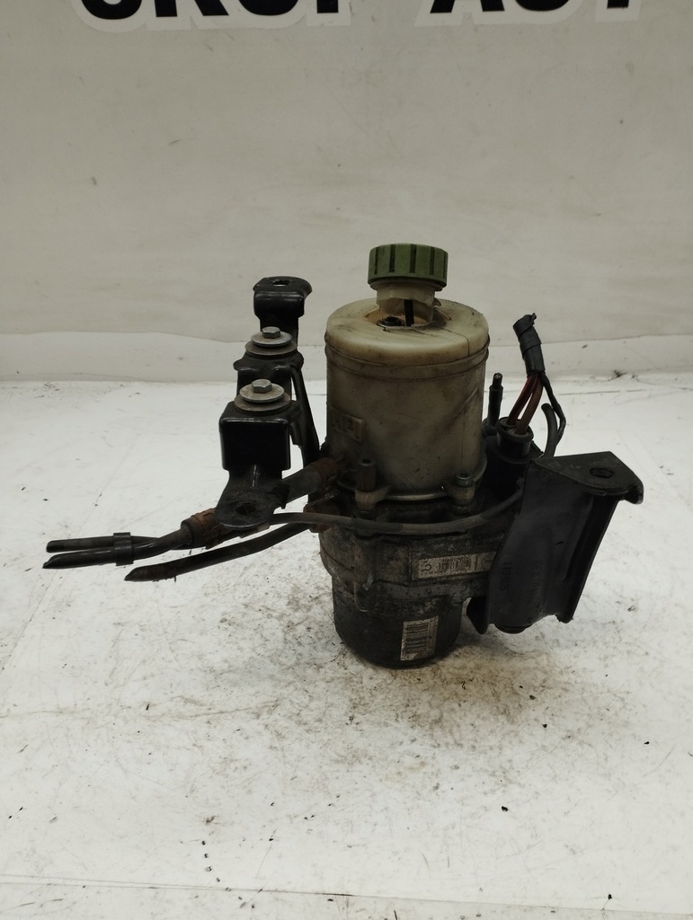 фото №5, Skoda fabia насос усилителя 6q0423155ad повреждённая