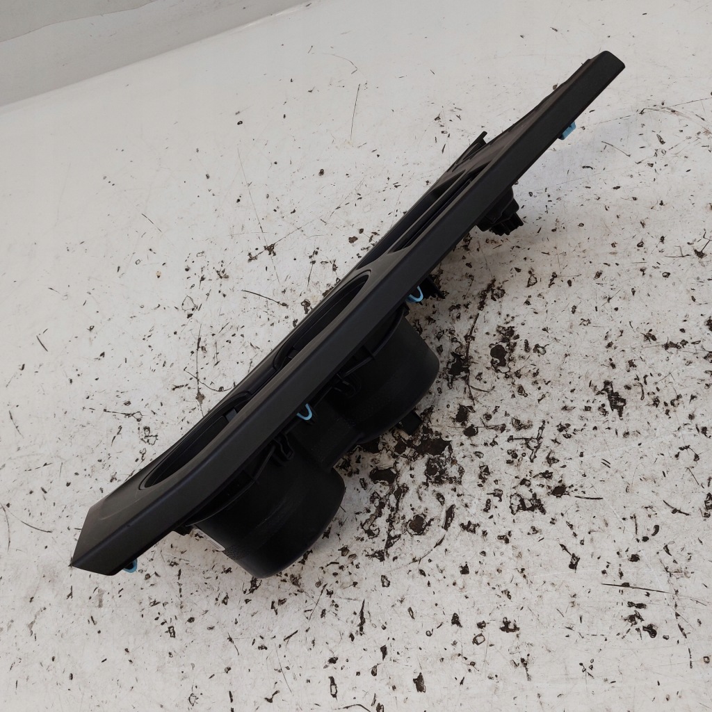 Renault arkana рамка середня кронштейн на чашки 2207192074 Зі Шроту