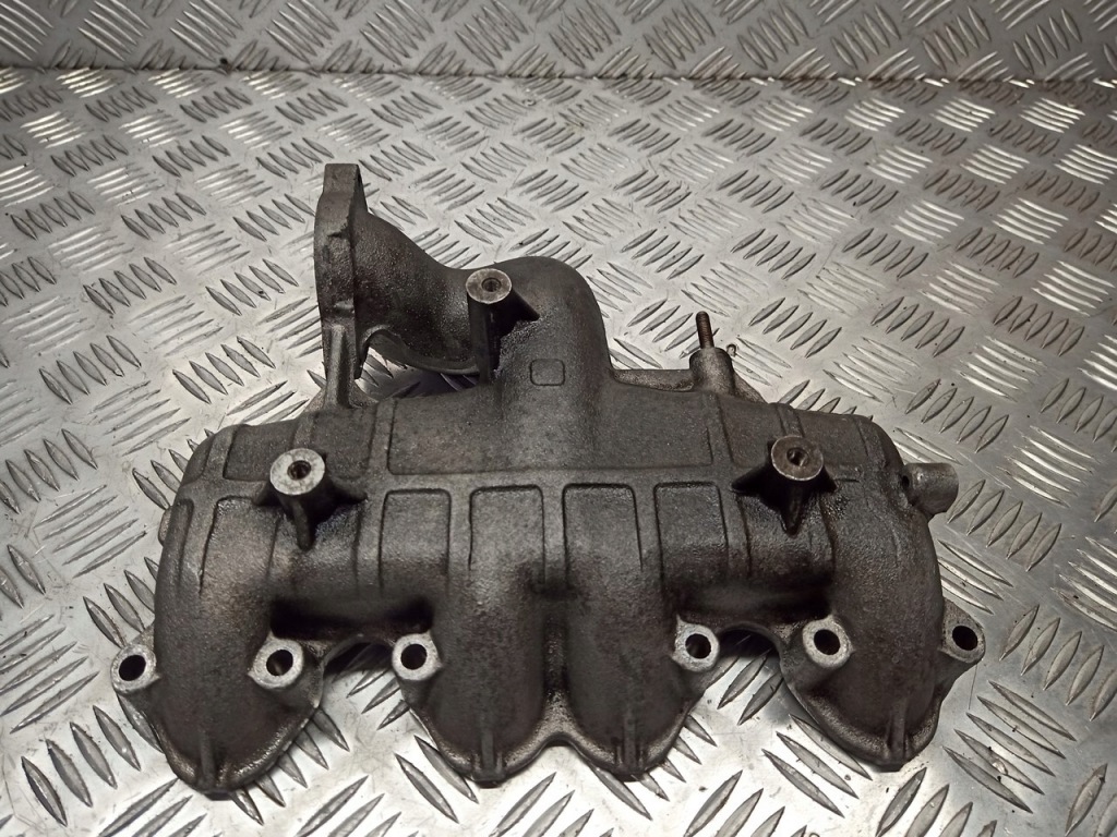 Купить Коллектор впускной  audi a6 c5 1.9 tdi 03829713a