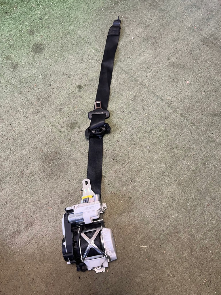 фото №1, Mercedes gls 166 pas ремені безпеки передній