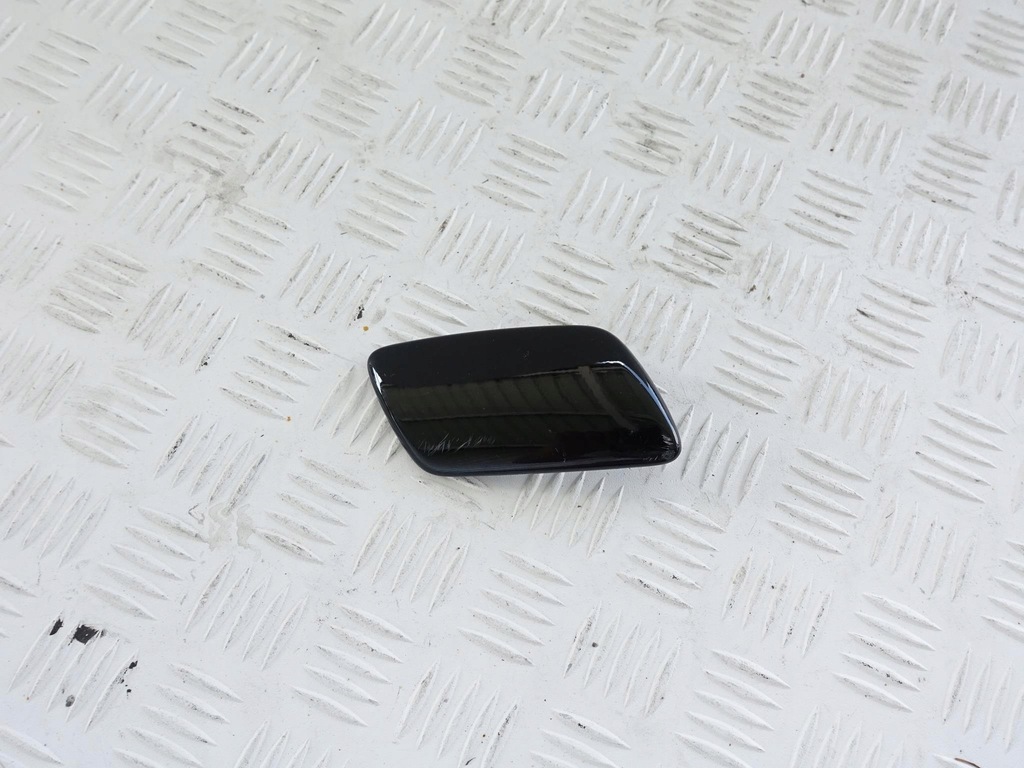 фото №1, Chevrolet corvette c6 05-13 заглушка распылителя