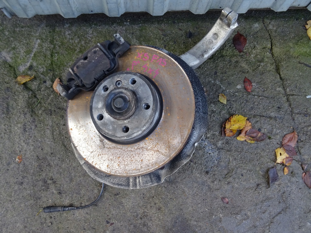 фото №1, Bmw x5 f15 поворотный кулак правая 4x4