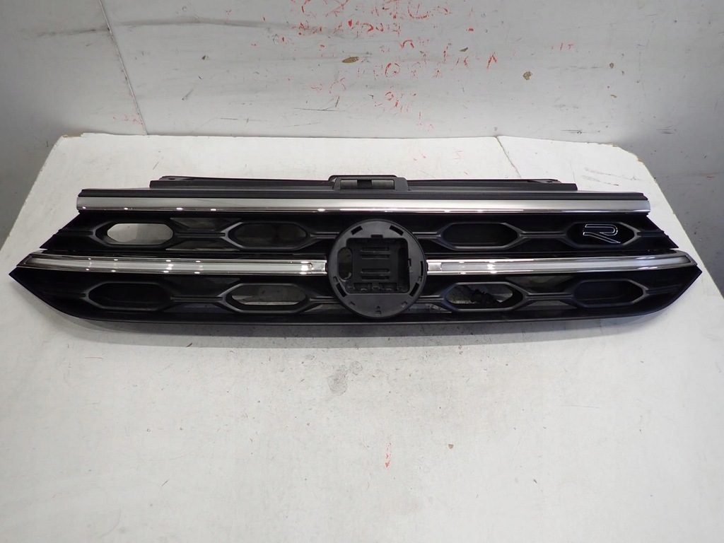 фото №1, Решітка радіатора vw t-roc lift 2021- led r-line 2ga853653h