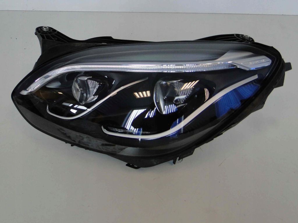 фото №2, Mercedes slc r172 172 лампа левая led карбон