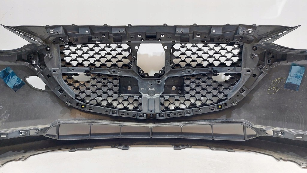 фото №15, Бампер решётка радиатора mazda 2 2019-