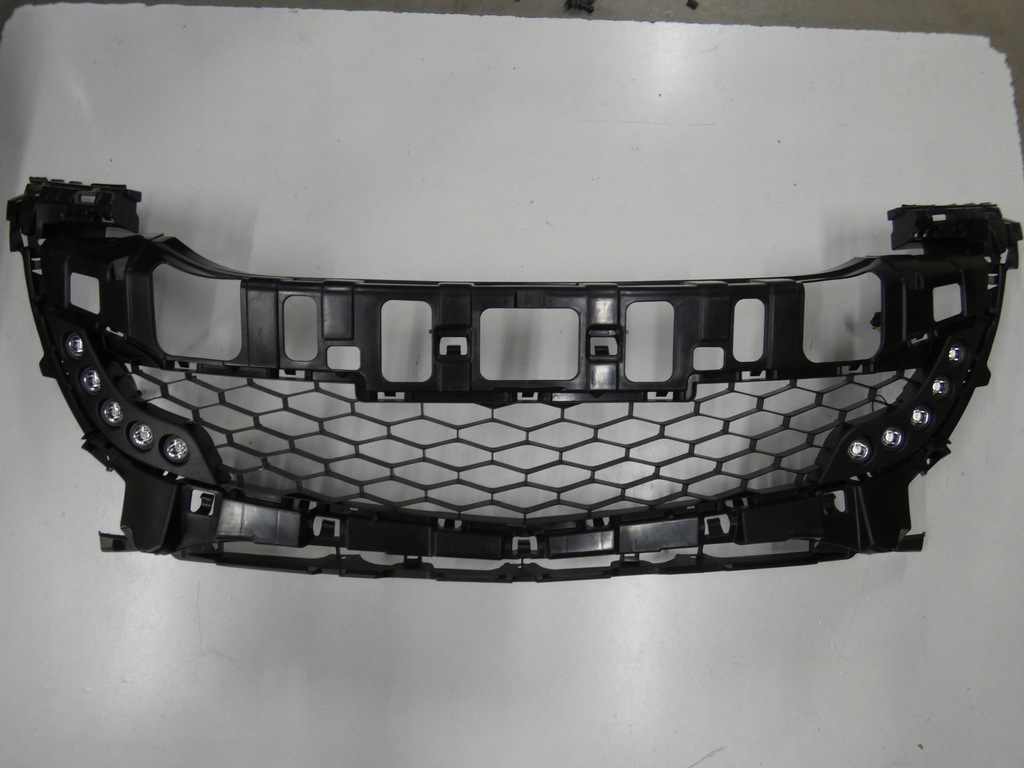 фото №1, Решётка радиатора, решётка радиатора mazda 3 mps sport led