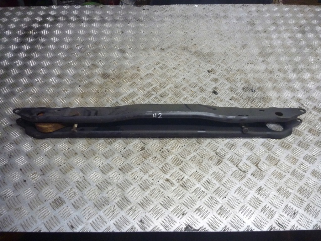 фото №1, Балка поперечна кронштейн рами hummer h2 2005