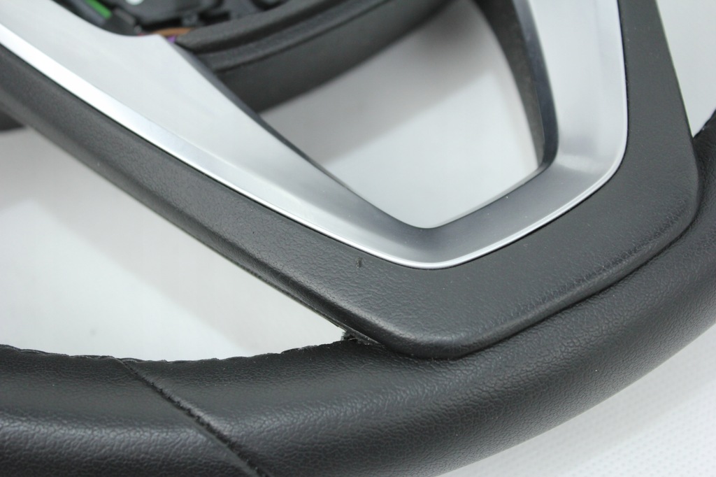 фото №9, Воздуховод кожаный sport лепестки переключения ассистент bmw g05 x5 g06 x6 g07 x7