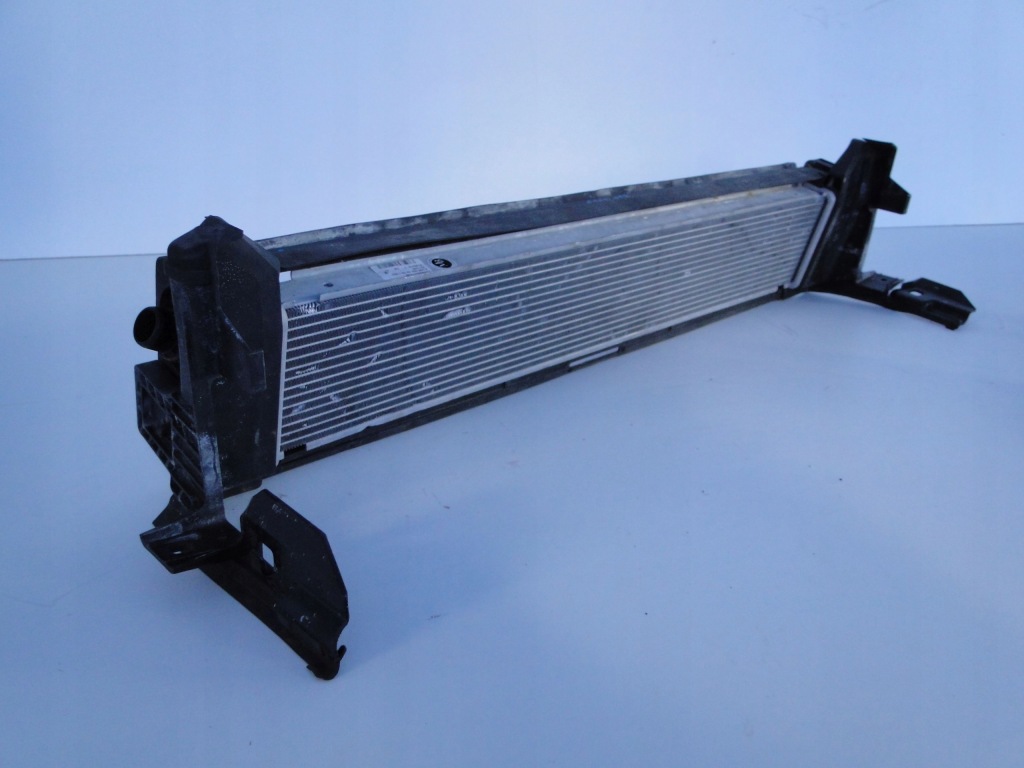 фото №3, Mercedes amg gt 192 c192 sl 232 r232 радиатор wody дополнительная amg