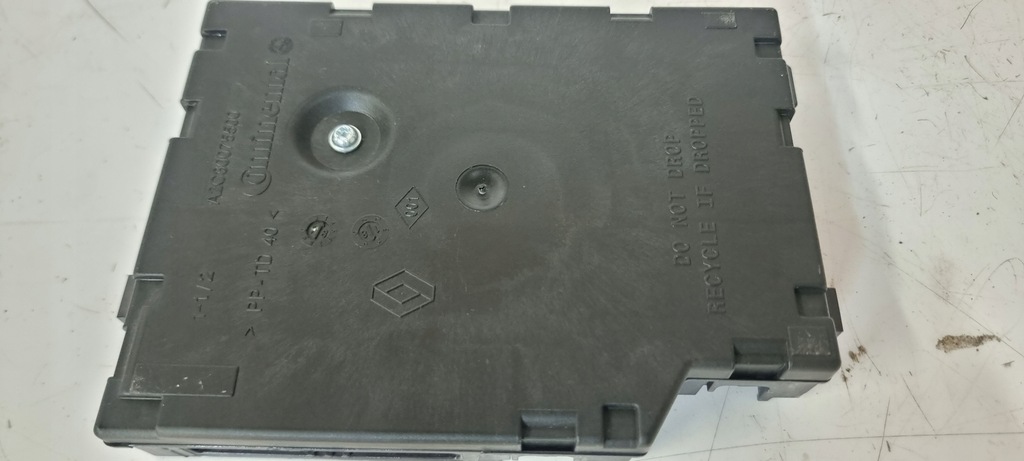 фото №4, Считыватель карты замок зажигания renault clio iv lift captur