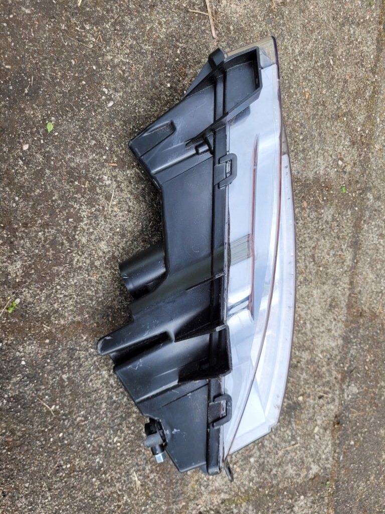 фото №4, Противотуманная фара led левый правый tesla model y 2020-