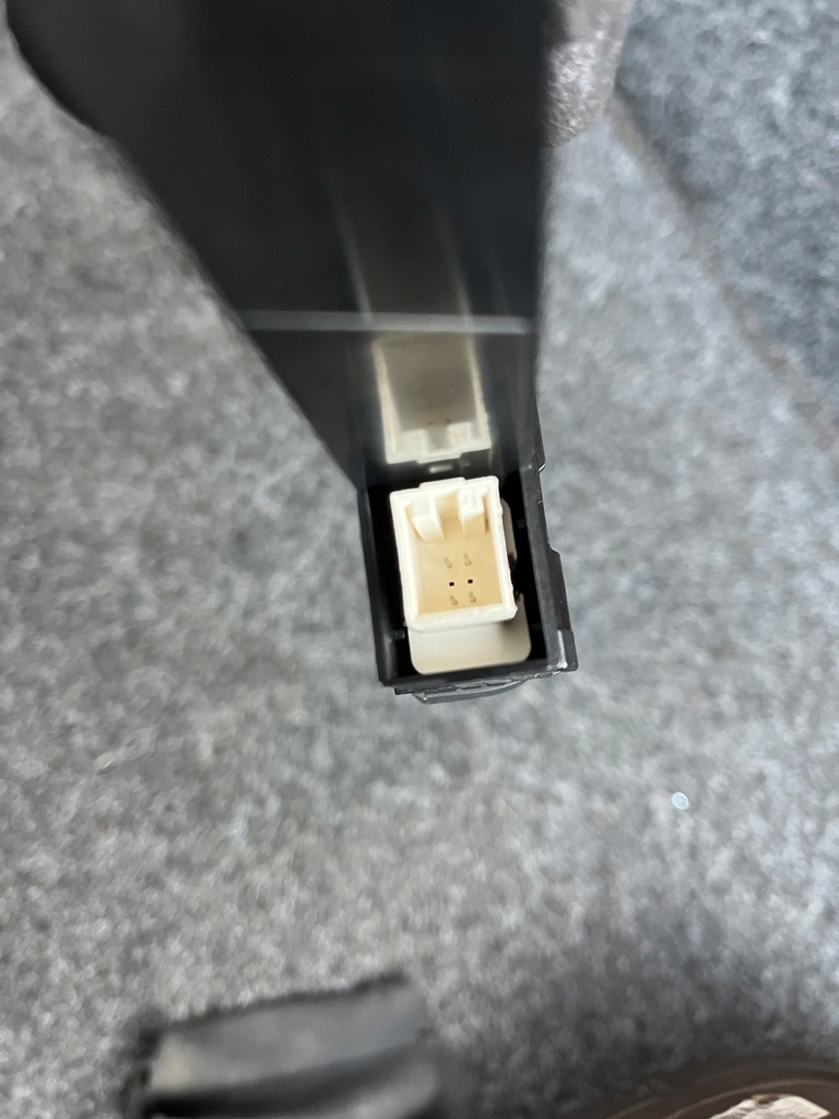 фото №10, Ящик wizytownik переключатель esp audi a4 b6 8e1941561c