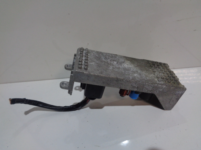 фото №5, Резистор резистор audi a8 d3 03-10 4e0820521