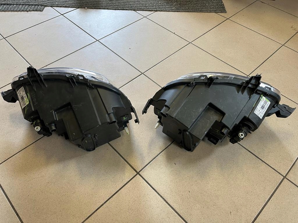 фото №5, Лампы перед led citroen c3 левая i правая