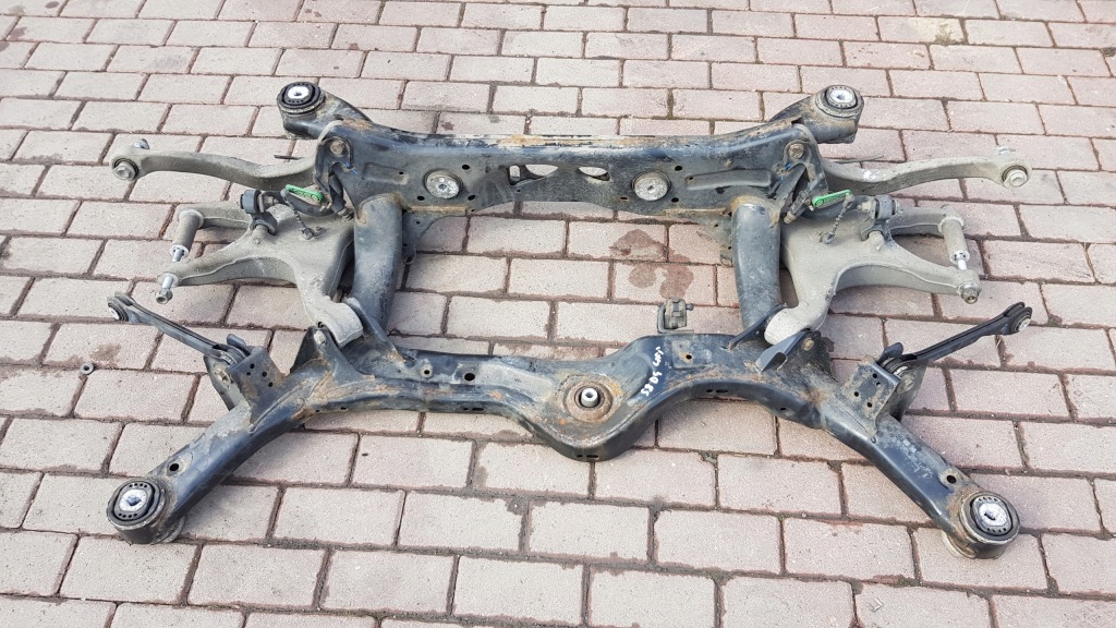 фото №1, Oś балка подрамник задняя audi s8 d4 4.0 tfsi lift