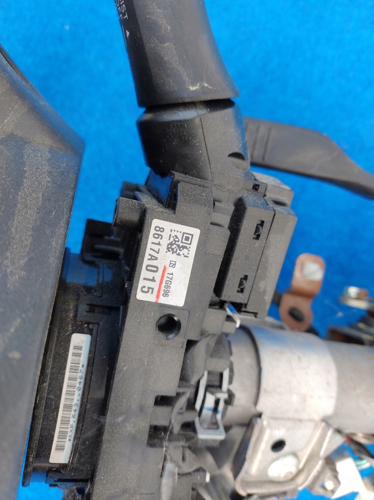 фото №8, Mitsubishi asx outlander воздуховод переключатели замок зажигания колонка набор ro/a037