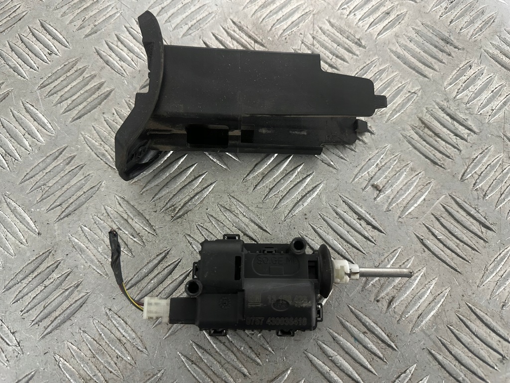 фото №7, Opel signum привод крышка заливной топлива 13158426