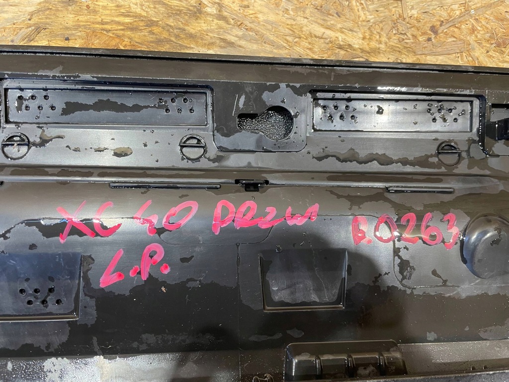 фото №10, Volvo xc40 xc-40 17- молдинг нижня накладка na двері ліва перед передня