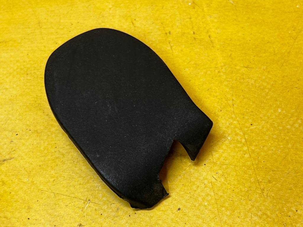 фото №1, Защита заглушка поперечина безопасности задняя левый porsche carrera 911 996