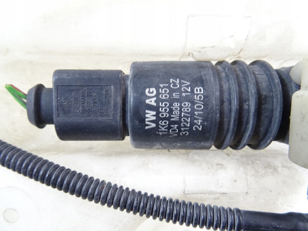 фото №7, Skoda superb ii бак омывателя помпа 1k6955651