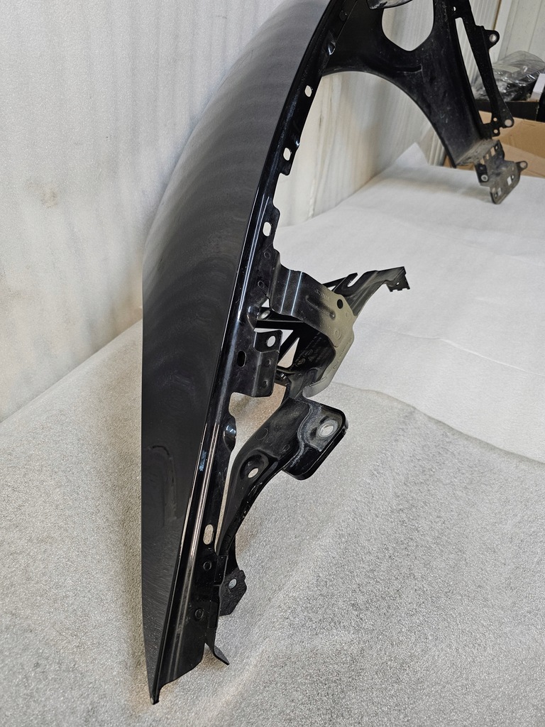 фото №9, Крыло передний правый перед porsche taycan 9j1 9j1805626