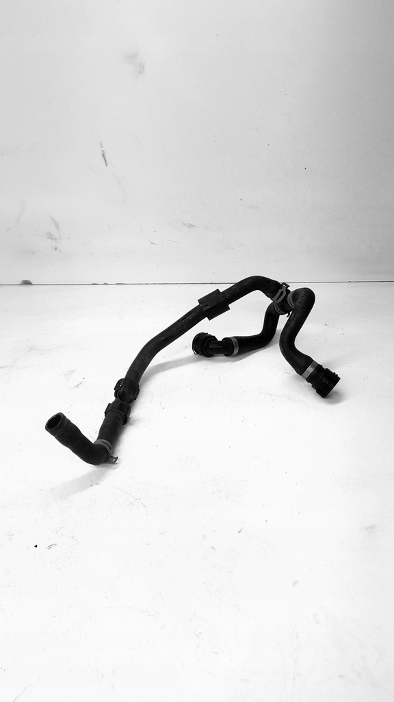 фото №1, Wąż труба wody audi a4 b8 a5 8t q5 8r 8k0819334k