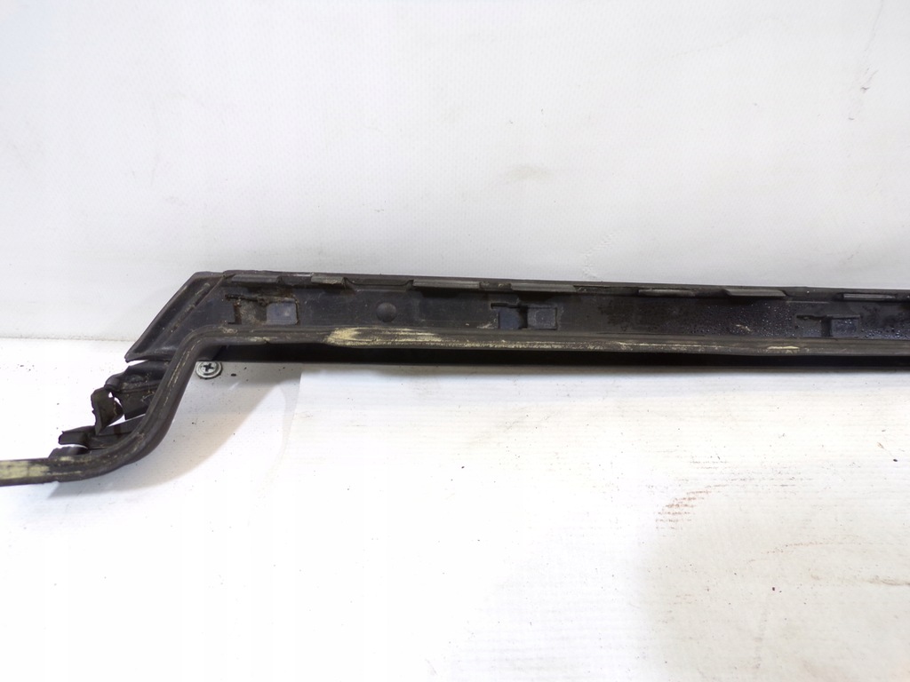 фото №9, Молдинг передней стекло левая citroen c4 96563474xc