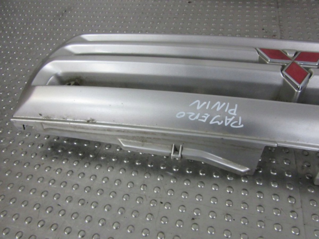 фото №5, Mitsubishi pajero pinin 2002 решітка радіатора решітка радіатора