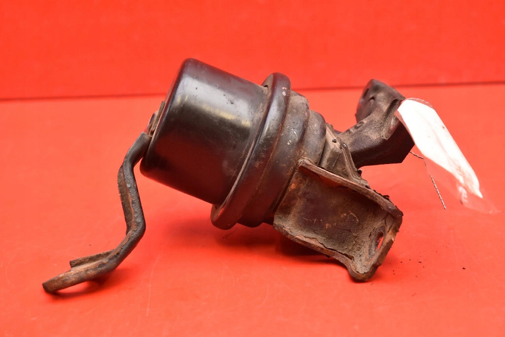 фото №5, Кронштейн подушка двигуна права 12381-74050 toyota rav-4 1 i 2.0 16v 129 km awd