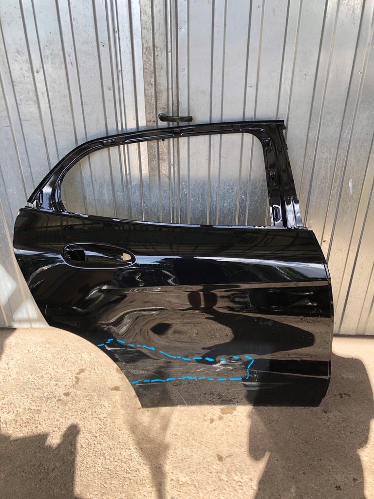 фото №1, Дверь правое задняя mercedes gla w156 x156