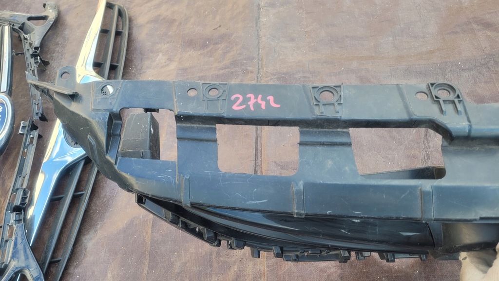 фото №9, Mazda vi 6 gj 13- решётка радиатора решётка радиатора ghp9-50712 // 2742