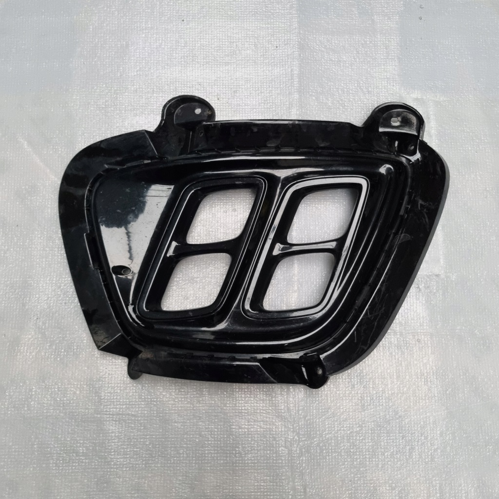 фото №1, Решётка решётка радиатора бампер kia sorento 2016 86525-c6210