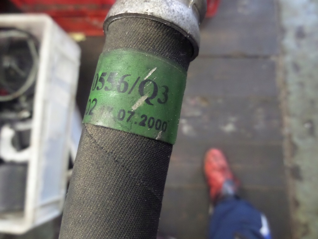 фото №9, Mercedes-benz оригінальний номер a6112300556 шланг кондиціонера