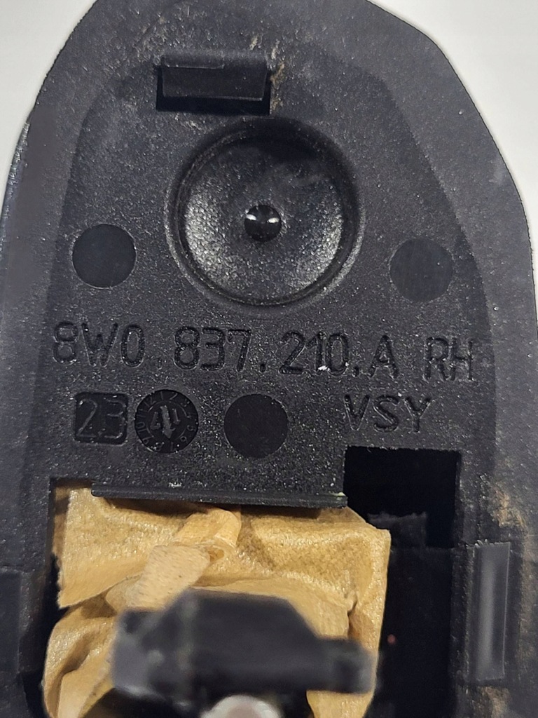 Ручка зовнішня правий задній - audi q5 ii в Україні